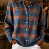 Zafira | Warme blaue karierte Strickjacke
