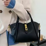 Alícia - Cuero Tote Bag