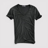 Niels™ | T-Shirt mit V-Ausschnitt