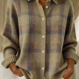 Taylor | Kuschelige karierte Strickjacke