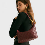 Isa - Burgundy Elegance