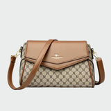 Clutch Elegante y Atemporal