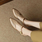 Romy – Schuhe mit Schnalle