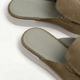 Olive Wildleder Yacht Mule